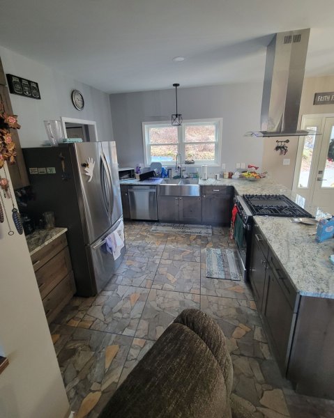 Click on house plans image to enlarge