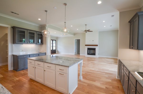 Click on house plans image to enlarge