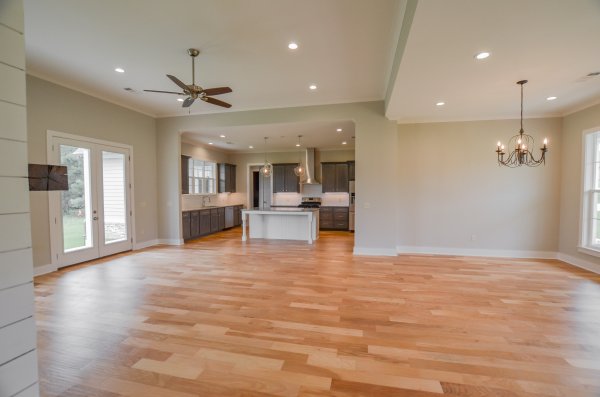 Click on house plans image to enlarge