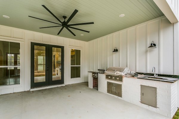 Click on house plans image to enlarge