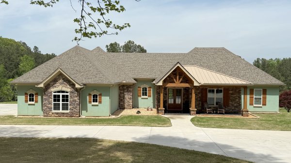 Click on house plans image to enlarge