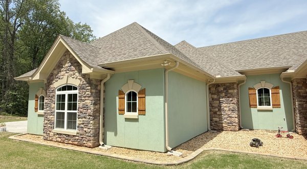 Click on house plans image to enlarge